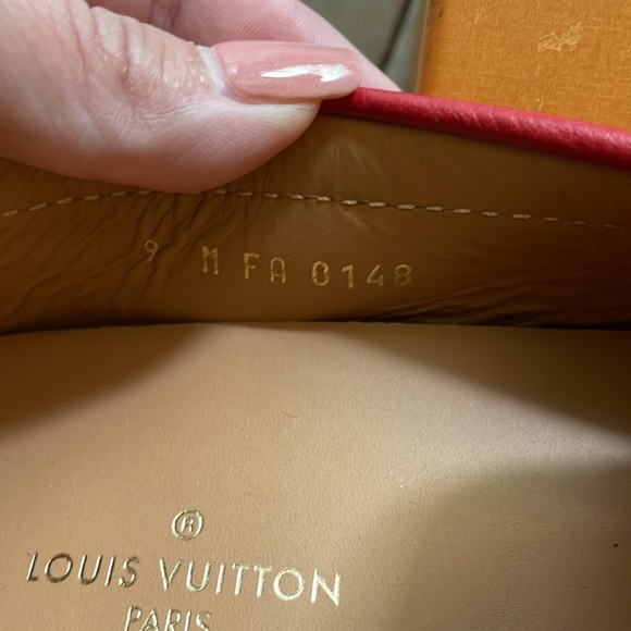 Brand New Louis Vuitton Men’s Red Loafers Size US9 - Picture 6 of 6